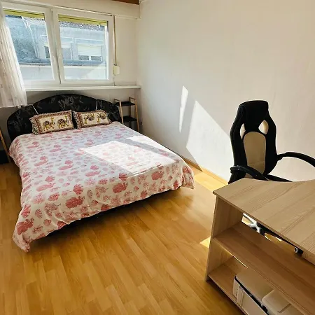 2 Big At Of The House Apartamento Dudelange