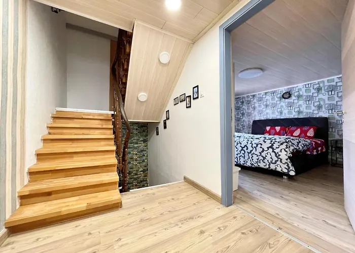 Centre Loft - 2 At Floor Of The Big House * デュドランジュ